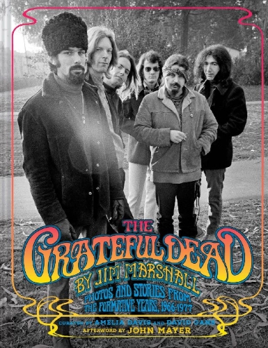 Buchcover und Innenansicht für das Buch: The Grateful Dead by Jim Marshall