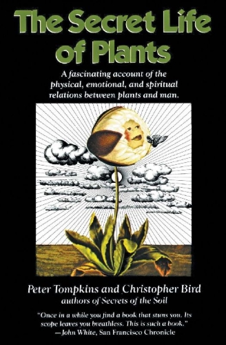 Buchcover und Innenansicht für das Buch: The Secret Life of Plants
