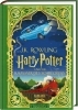 Buchcover und Innenansicht für das Buch: Harry Potter and the Chamber of Secrets