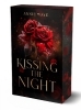Buchcover und Innenansicht für das Buch: Kissing the Night