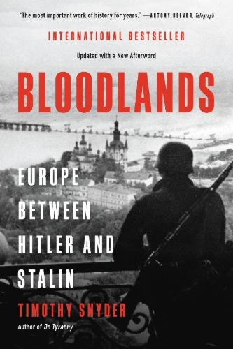 Buchcover und Innenansicht für das Buch: Bloodlands