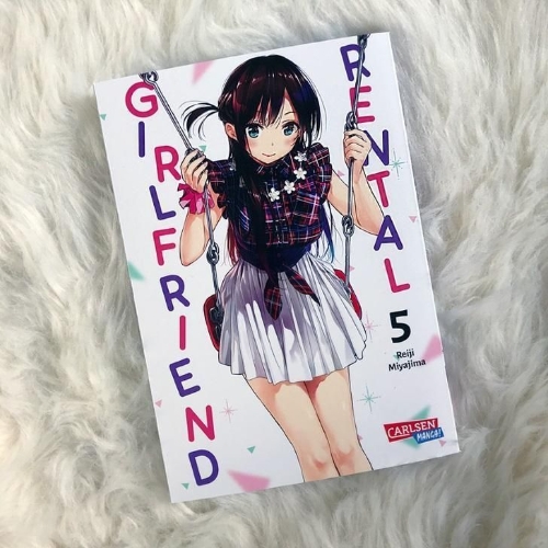 Buchcover und Innenansicht für das Buch: Kanojo, okarishimasu