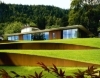 Buchcover und Innenansicht für das Buch: Exklusives Gartendesign - Spektakuläre Privatgärten