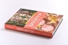 Buchcover und Innenansicht für das Buch: The Official Bridgerton Cookbook