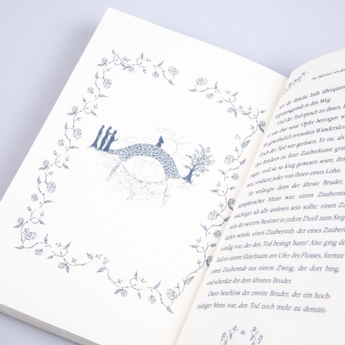 Buchcover und Innenansicht für das Buch: The Tales of Beedle the Bard