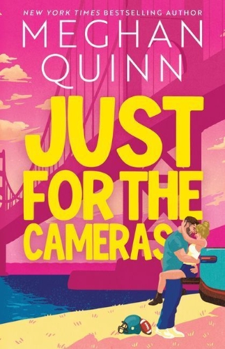 Buchcover und Innenansicht für das Buch: Just for the Cameras (Standard Edition)