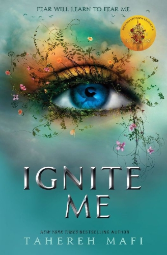 Buchcover und Innenansicht für das Buch: Ignite Me