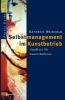 Buchcover und Innenansicht für das Buch: Selbstmanagement im Kunstbetrieb