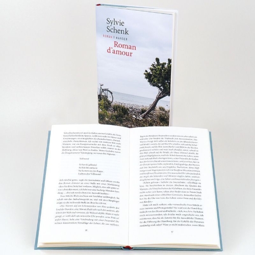 Buchcover und Innenansicht für das Buch: Roman d'amour