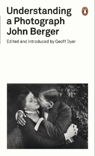 Buchcover und Innenansicht für das Buch: Understanding a Photograph