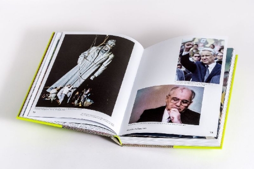 Buchcover und Innenansicht für das Buch: 1990s: Image of a decade