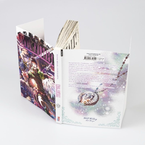 Buchcover und Innenansicht für das Buch:   Final Fantasy - Lost Stranger