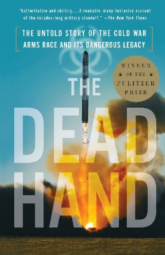 Buchcover und Innenansicht für das Buch: The Dead Hand