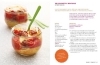 Buchcover und Innenansicht für das Buch: Savoring Taylor: A Swiftie's Culinary Journey