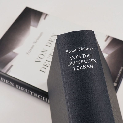 Buchcover und Innenansicht für das Buch: Learning from the Germans. Race and the Memory of Evil