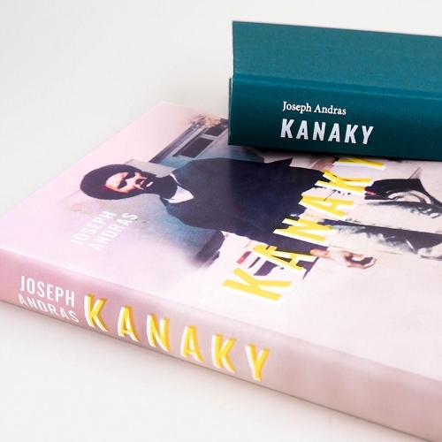 Buchcover und Innenansicht für das Buch: Kanaky. Sur les traces d'Alphonse Dianou. Récit