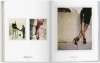 Buchcover und Innenansicht für das Buch: Helmut Newton - Polaroids