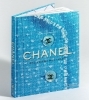 Buchcover und Innenansicht für das Buch: Chanel philosophy