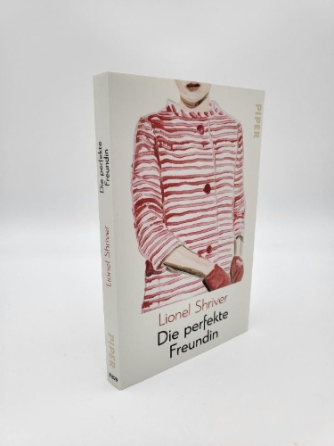 Buchcover und Innenansicht für das Buch: "The Standing Chandelier", in: Property. Stories between two novellas