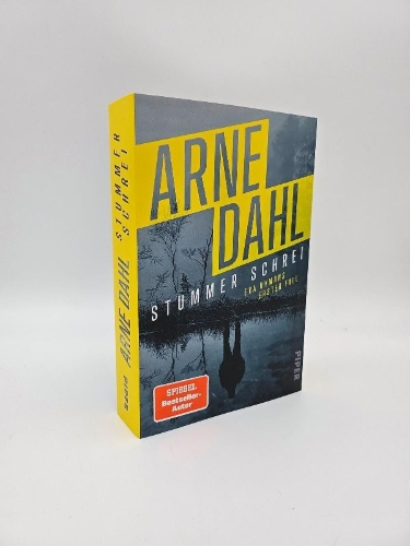 Buchcover und Innenansicht für das Buch: I cirkelns mitt