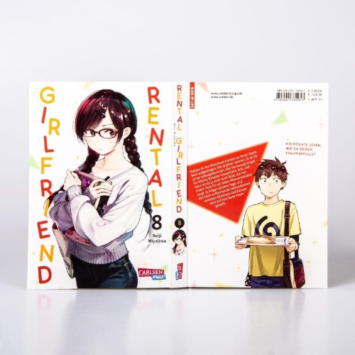Buchcover und Innenansicht für das Buch: Kanojo, okarishimasu