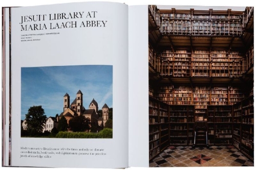 Buchcover und Innenansicht für das Buch: Temples of Books