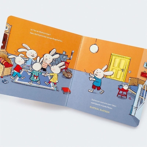 Buchcover und Innenansicht für das Buch: Klopf an! Zu Hause