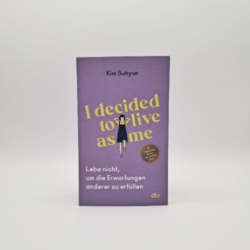 Buchcover und Innenansicht für das Buch: I decided to live as me