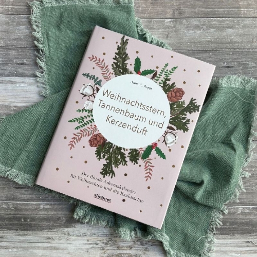 Buchcover und Innenansicht für das Buch: Sonderausgabe: Weihnachtsstern, Tannenbaum und Kerzenduft