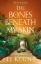 Buchcover und Innenansicht für das Buch: The Bones Beneath My Skin