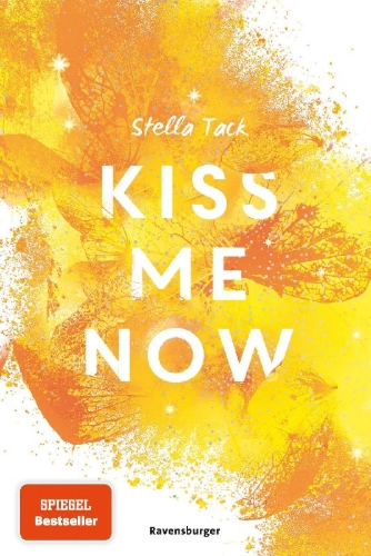 Buchcover und Innenansicht für das Buch: Kiss Me Now- Kiss the Bodyguard, Band 3 (Knisternde Romance von SPIEGEL-Bestsellerautorin Stella Tack)