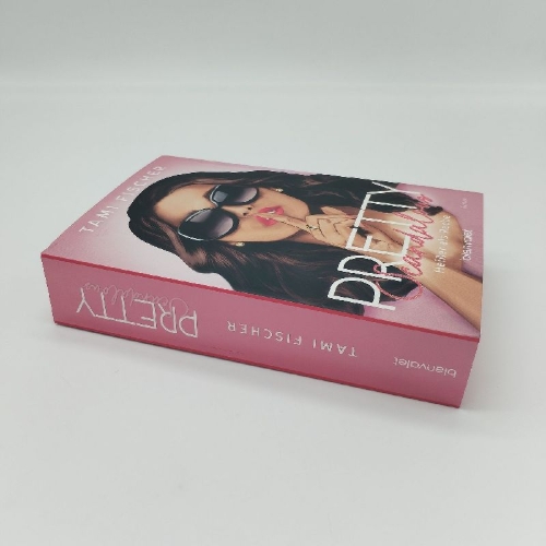 Buchcover und Innenansicht für das Buch: Pretty Scandalous - Heißer als Rache