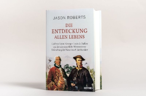 Buchcover und Innenansicht für das Buch: Every Living Thing
