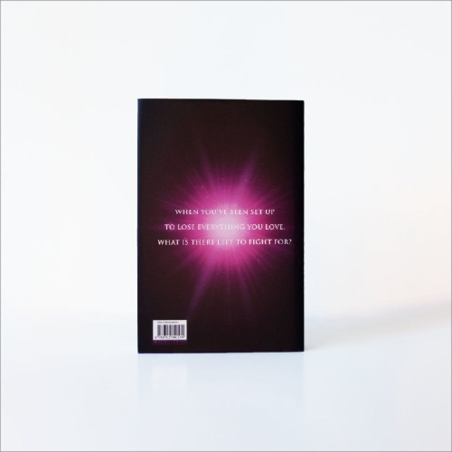 Buchcover und Innenansicht für das Buch: Sunrise on the Reaping