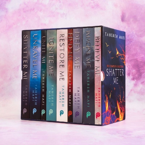 Buchcover und Innenansicht für das Buch: Shatter Me X9 Book Set