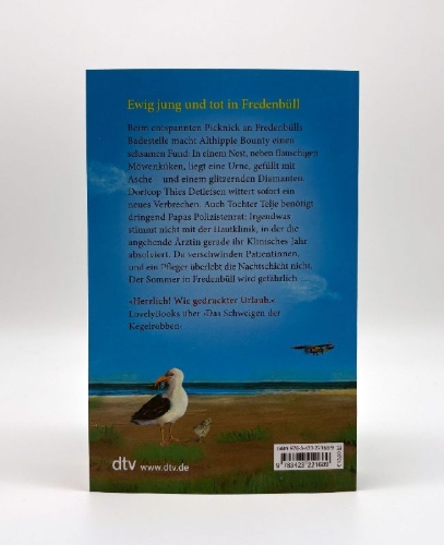 Buchcover und Innenansicht für das Buch: Einer flog über das Möwennest