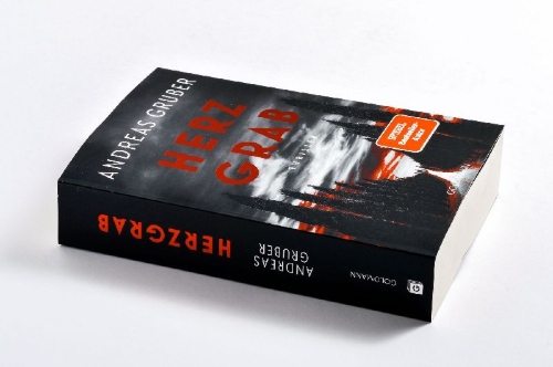 Buchcover und Innenansicht für das Buch: Herzgrab