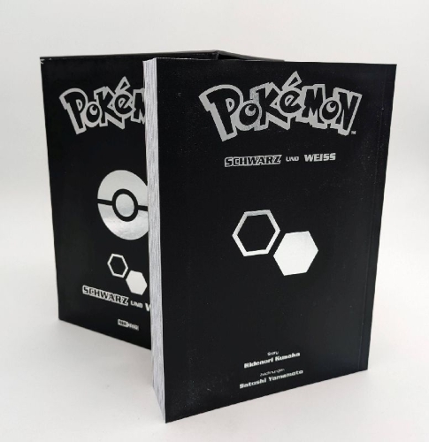 Buchcover und Innenansicht für das Buch: Pokémon Schwarz und Weiss (Schuber)