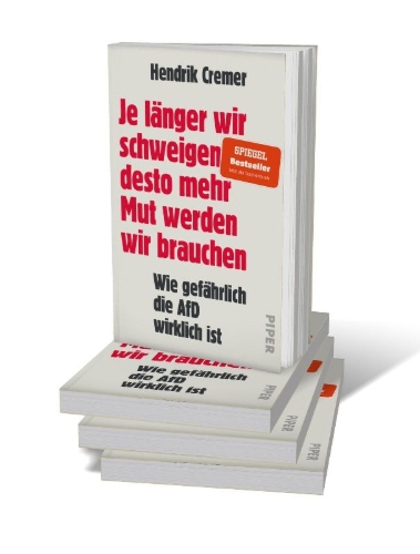 Buchcover und Innenansicht für das Buch: Je länger wir schweigen, desto mehr Mut werden wir brauchen