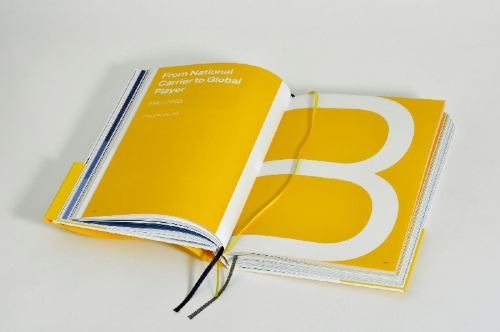 Buchcover und Innenansicht für das Buch: Lufthansa - The First 100 Years