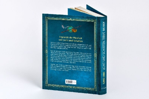 Buchcover und Innenansicht für das Buch: Tarot for Light Seers