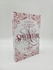 Buchcover und Innenansicht für das Buch: Spectacular. A Caraval Holiday Novella