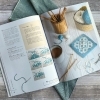 Buchcover und Innenansicht für das Buch: Stricken lernen von den Basics bis Brioche
