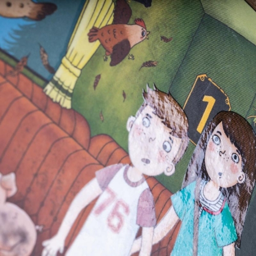 Buchcover und Innenansicht für das Buch: Die unlangweiligste Schule der Welt 9: Ein Ausflug erster Klasse