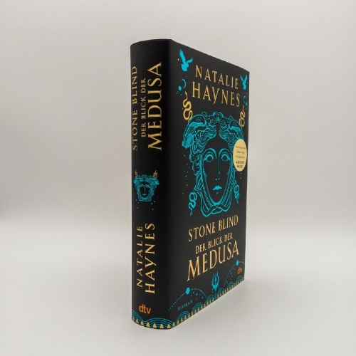 Buchcover und Innenansicht für das Buch: STONE BLIND - Der Blick der Medusa