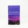 Buchcover und Innenansicht für das Buch: Die Sommer