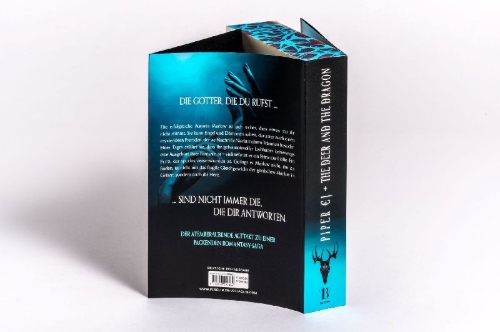 Buchcover und Innenansicht für das Buch: The Deer and the Dragon