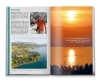 Buchcover und Innenansicht für das Buch: KOMPASS Wanderführer Salzkammergut BergeSeen Trail, 61 Touren mit Extra-Tourenkarte