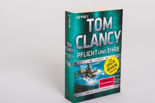 Buchcover und Innenansicht für das Buch: Duty and Honor