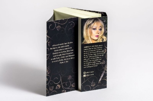 Buchcover und Innenansicht für das Buch: The Book of Azrael (Gods & Monsters 1)
